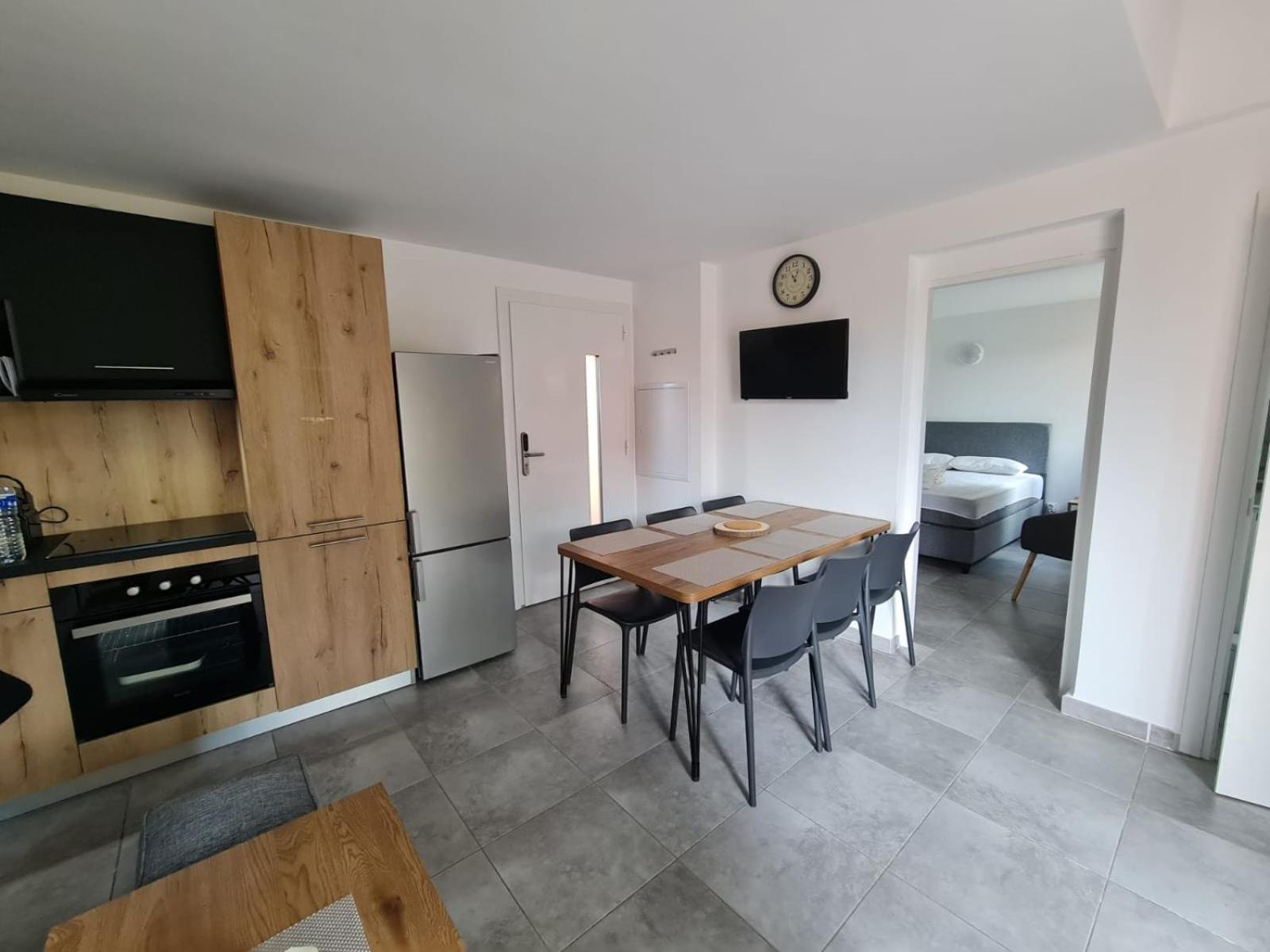 Residence Hoteliere Les Hameaux De Saint Cyprien Appartement 2 Chambres Lecci Extérieur photo