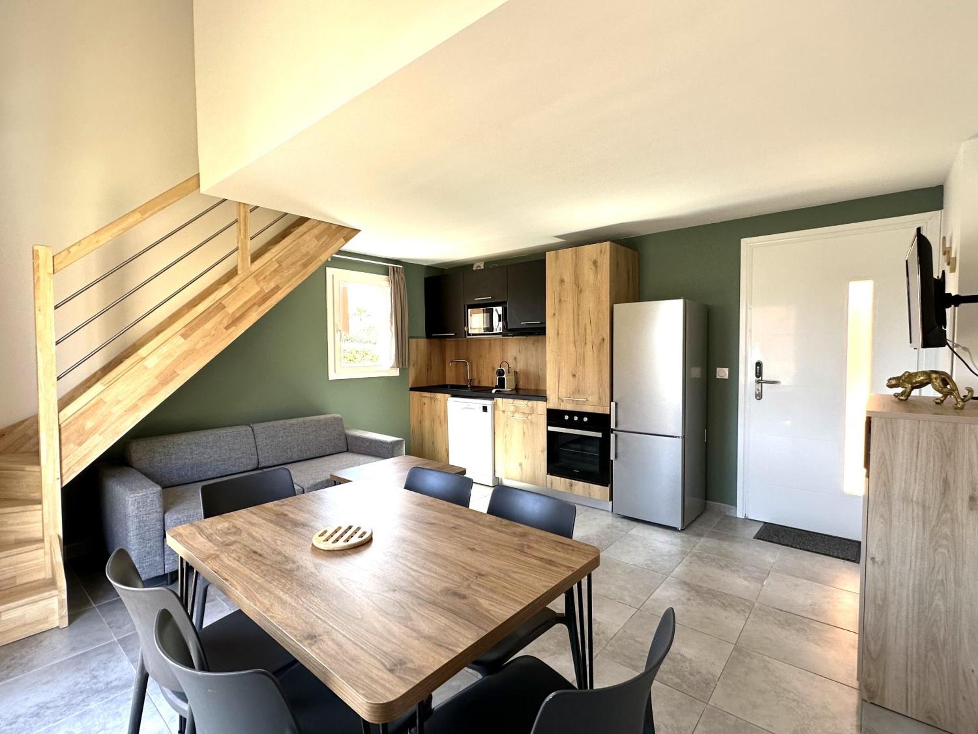 Residence Hoteliere Les Hameaux De Saint Cyprien Appartement 2 Chambres Lecci Extérieur photo